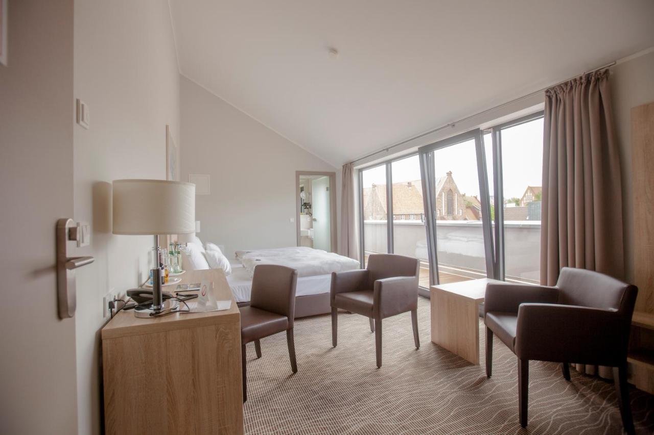 Hotel Hafenresidenz Stralsund Esterno foto
