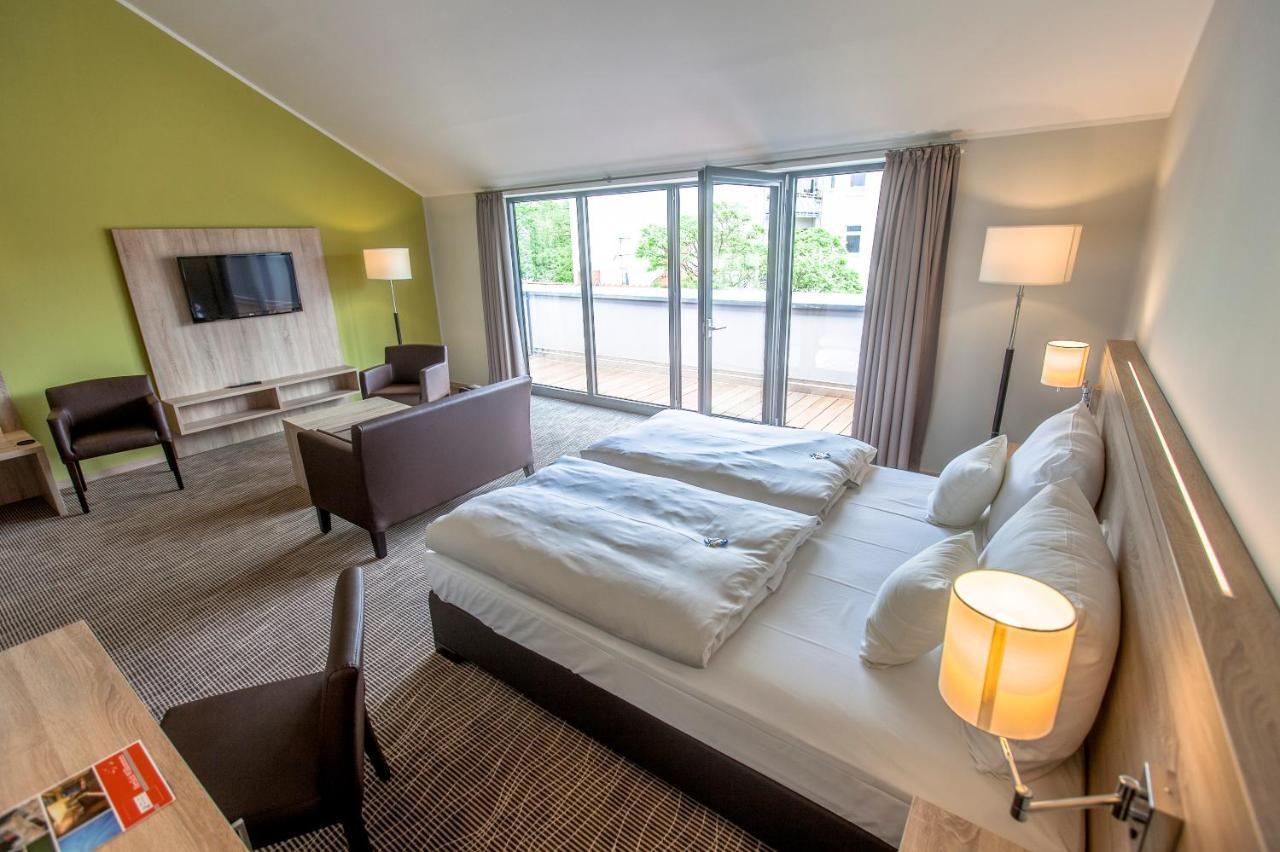 Hotel Hafenresidenz Stralsund Esterno foto