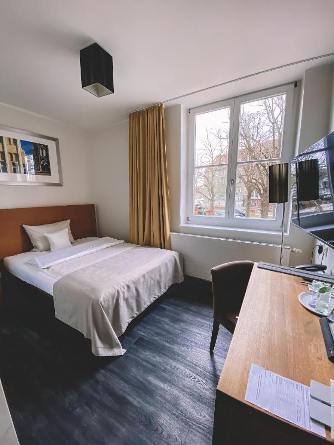 Hotel Hafenresidenz Stralsund Esterno foto